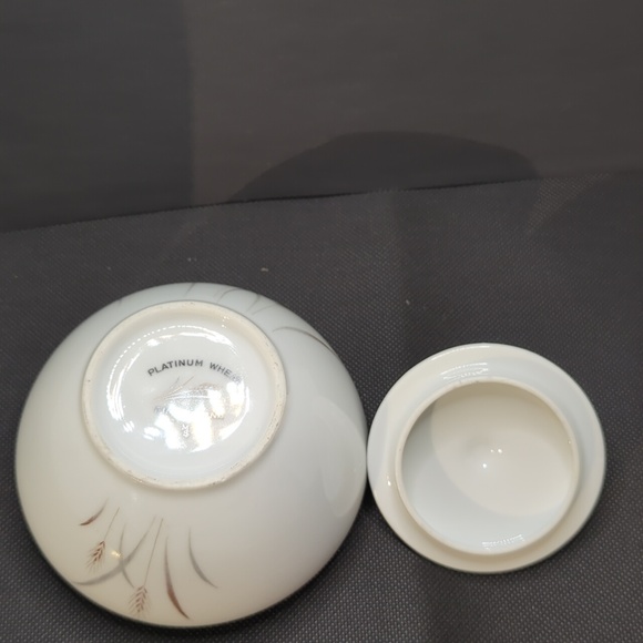 Vintage Platinum Wheat Fine China Japan Sugar Bowl - Picture 3 of 3